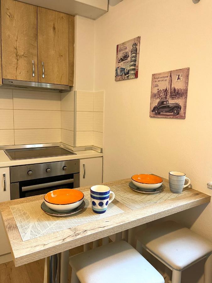 Apartment In The New Bazaar Of Tirana - Hana Blu Экстерьер фото
